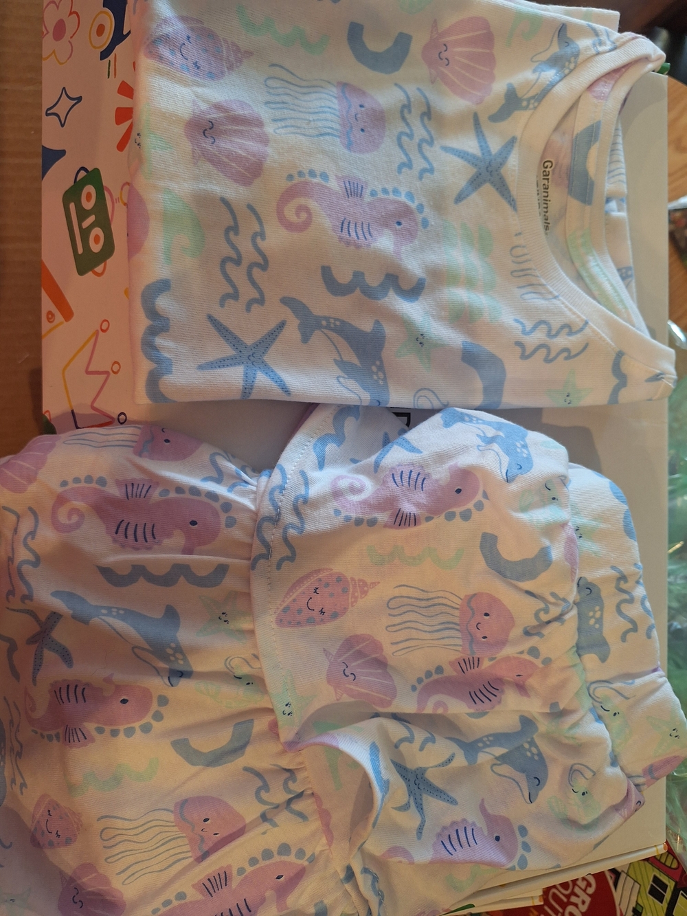 Girl Sea Creatures 2-Piece Set - Pastel Seashell Print